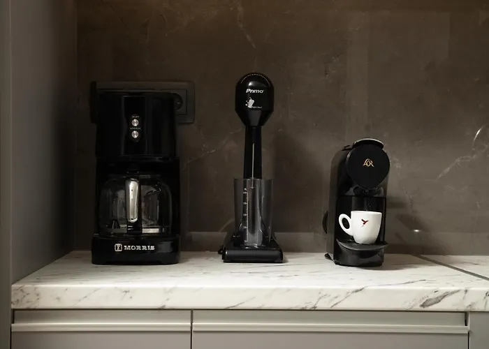 2 Bd Downtown With Private Parking 400 Meters Walk To The