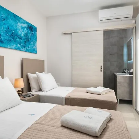 2 Bd Downtown With Private Parking 400 Meters Walk To The