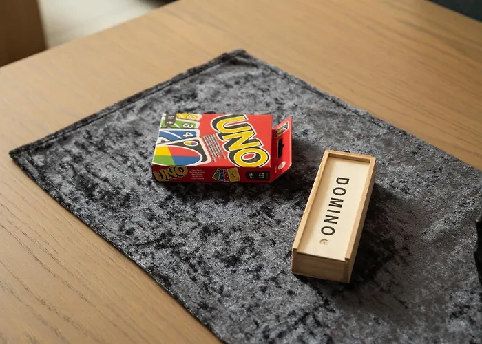 2 Bd Downtown With Private Parking 400 Meters Walk To The Дом отдыха Ханья